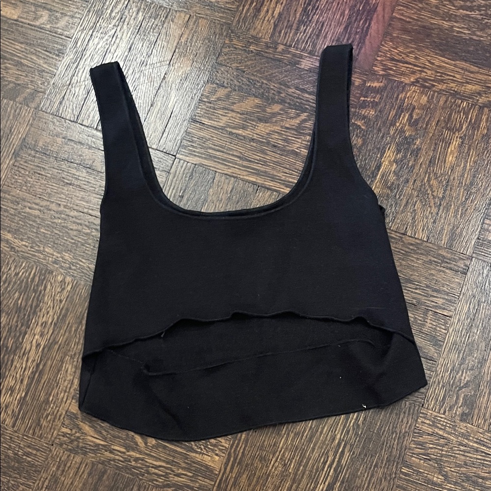 Zara Black Scoop Neck Cropped Tank